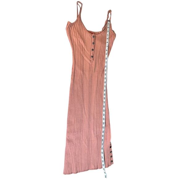 GUESS Blush Pink Size Large Ribbed Soft Stretchy Silver Functional Buttons Thick - Picture 5 of 10